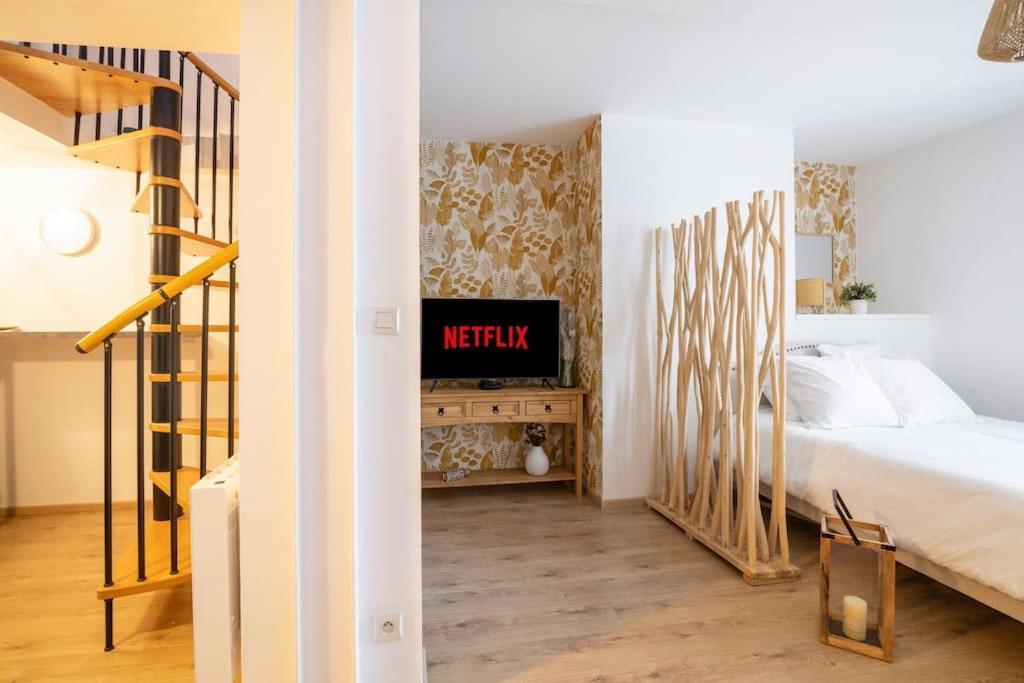 Apartament Le Studio De La Cathedrale Beauvais Zewnętrze zdjęcie